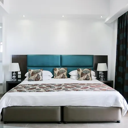 The Seafront Tower Suites Szálloda Sliema